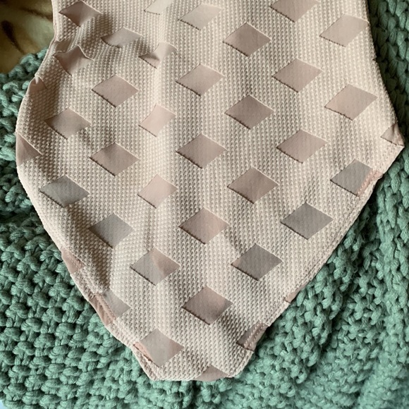 Long sleeved bodysuit - Picture 4 of 8